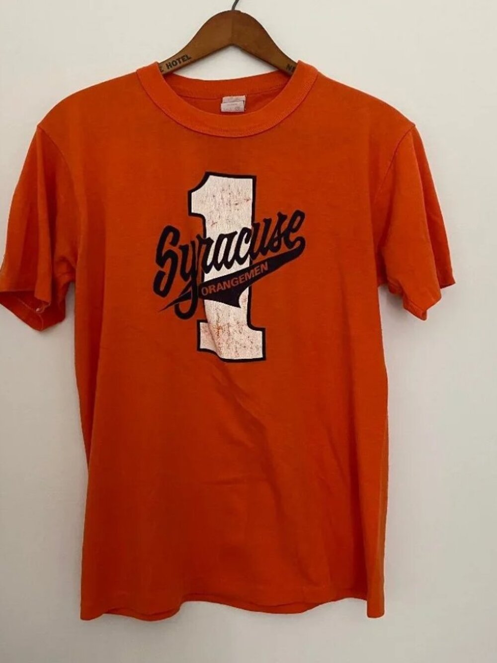 VINTAGE 80S SYRACUSE ORANGEMEN TSHIRT SIZE YOUTH XL / SMALL